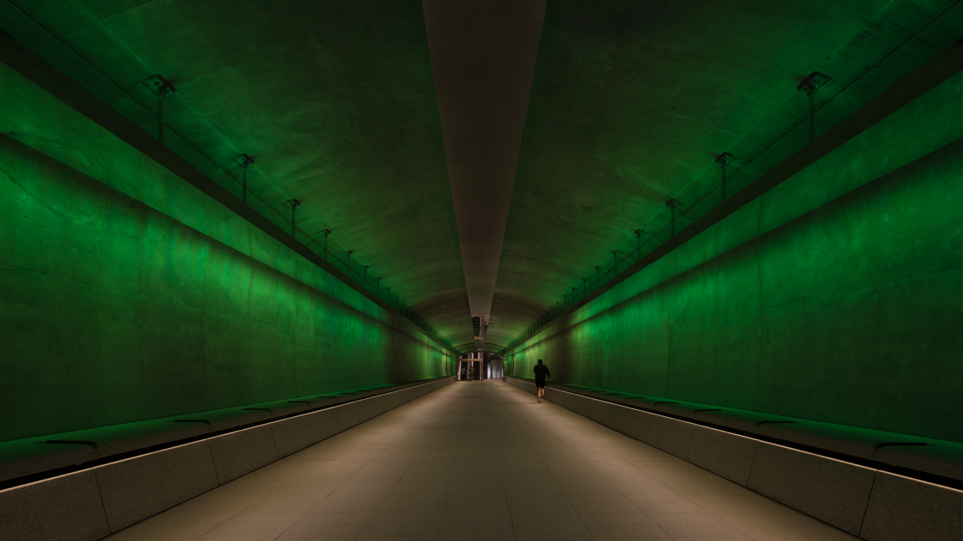 Metro Tunnel iGuzzini Banner-2