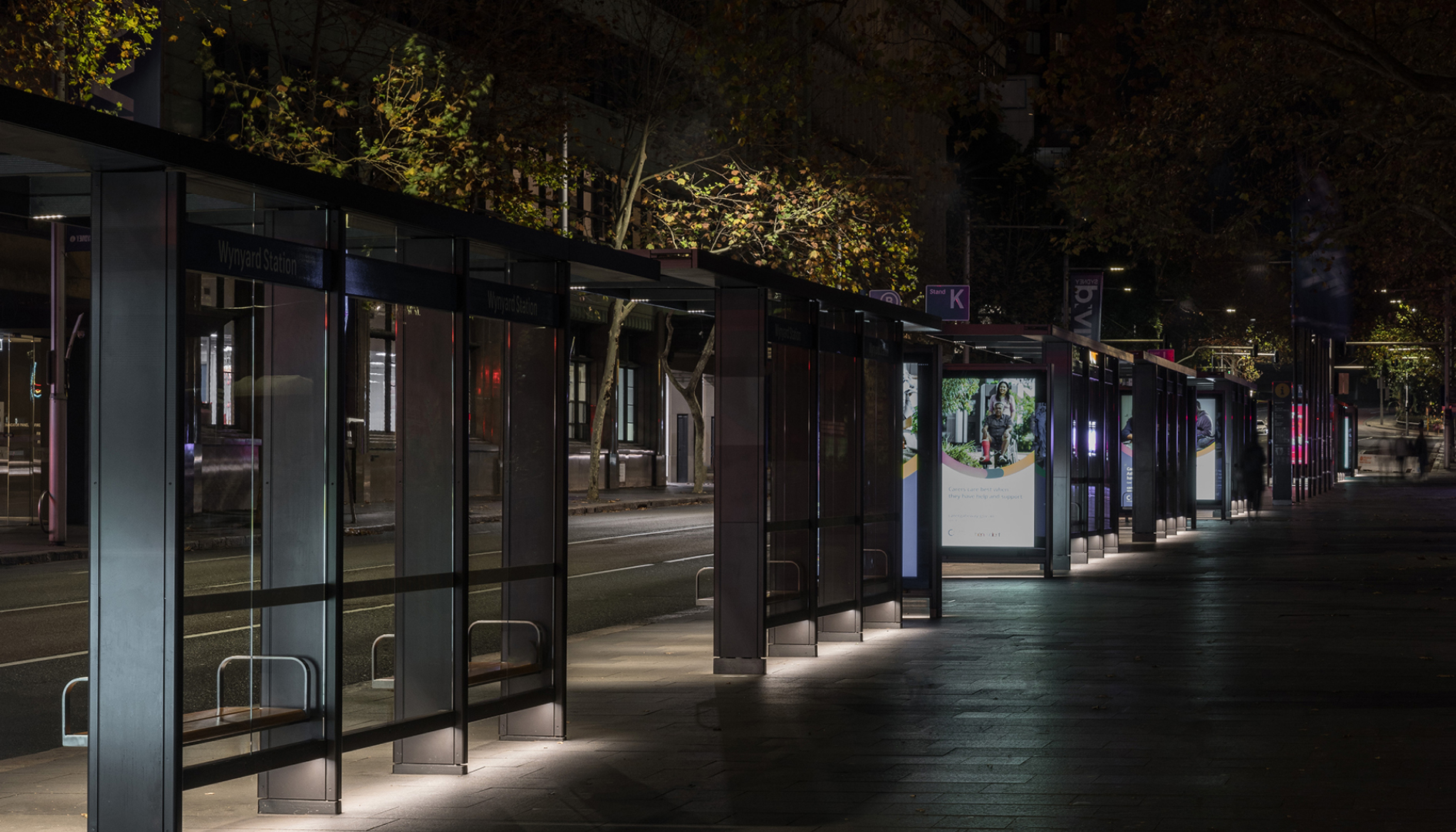 iGuzzini Bus Shelters-8
